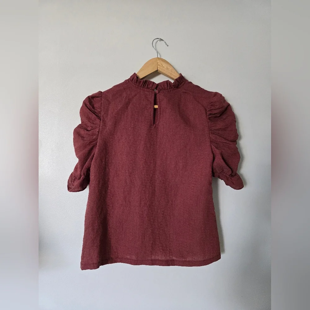 Moon River Size Small Mauve Rose Short Sleeve Blouse Lightweight Top - Picture 3 of 9